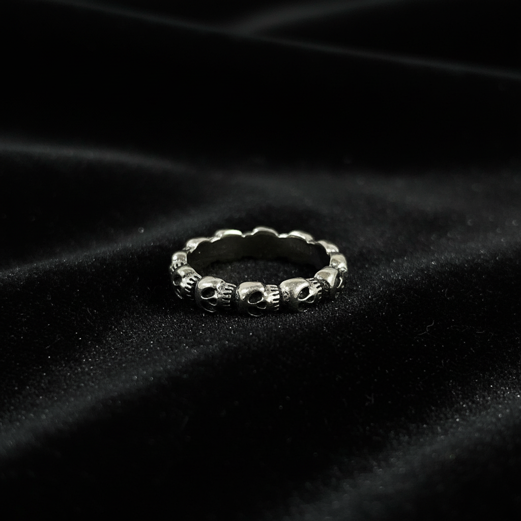Skull Band Ring