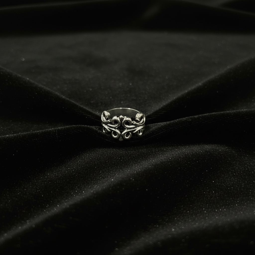 Vintage Filigree Gothic Ring